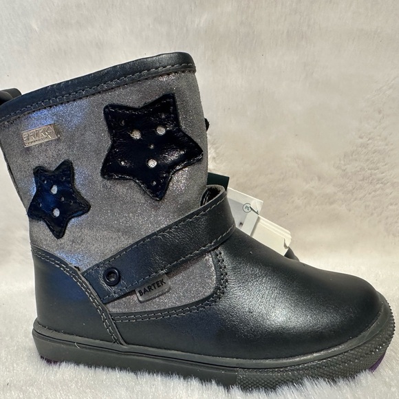 Boots Bartek - Picture 7 of 8